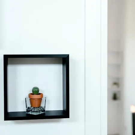 Bright - The House Of Travelers Apartment