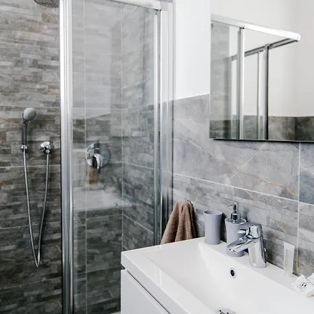 Bright - The House Of Travelers Appartement *