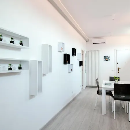 Bright - The House Of Travelers * Côme